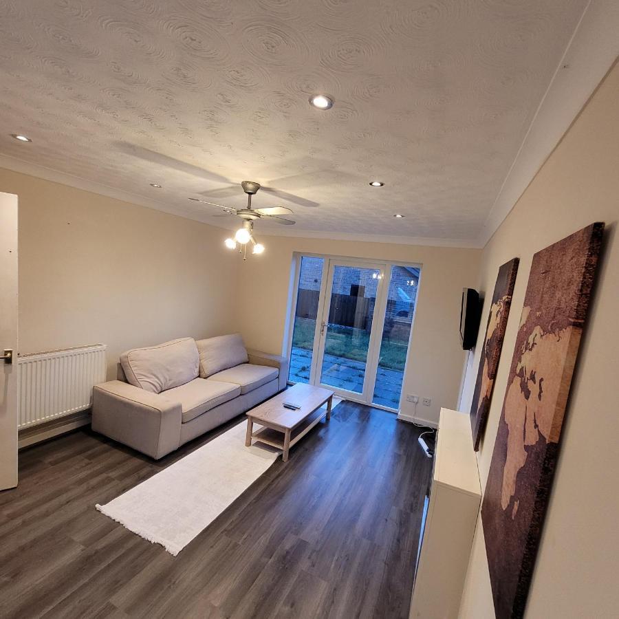 Hamilton 3 Bedrooms 10 Minutes From City Centre 레스터 외부 사진